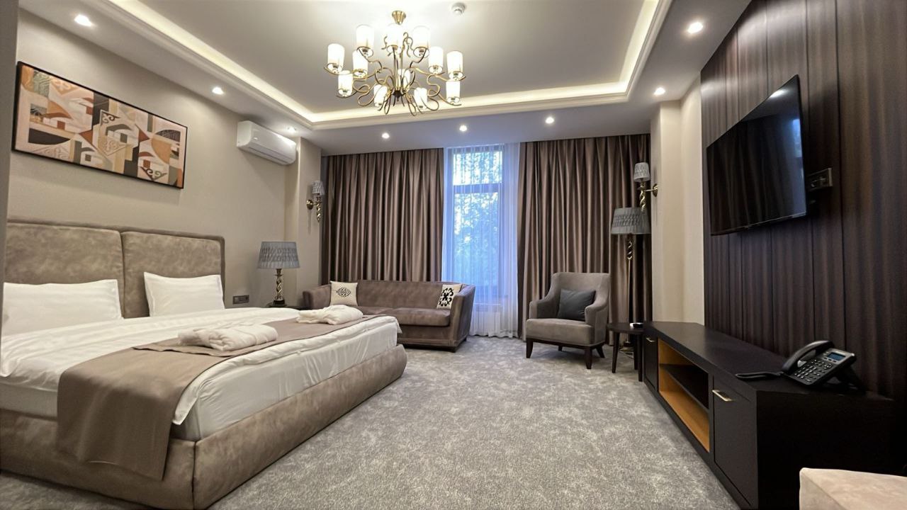 Room 2